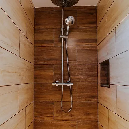 Wichrowka Z Widokiem Na Gory