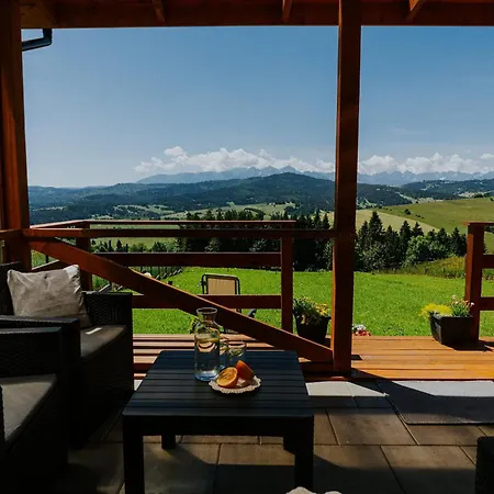 Wichrowka Z Widokiem Na Gory 木屋 Dursztyn