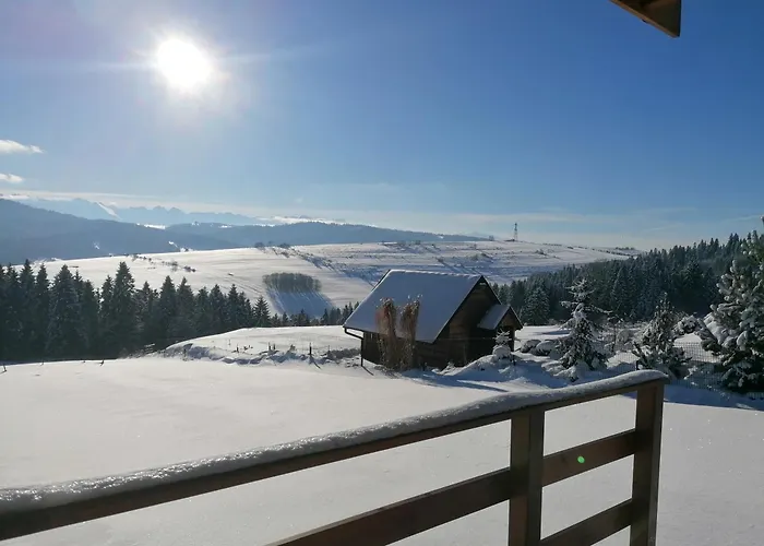 Wichrowka Z Widokiem Na Gory Dursztyn